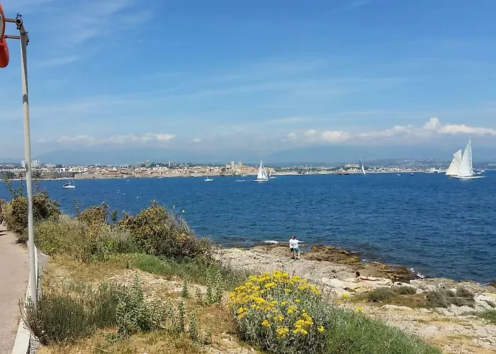 Апартаменты Cap D'antibes *