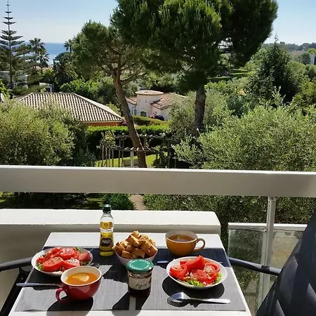 Cap D'antibes Appartement *